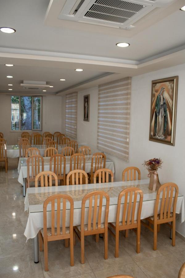 Pansion Milena Hotel เมจูโกเรีย ภายนอก รูปภาพ